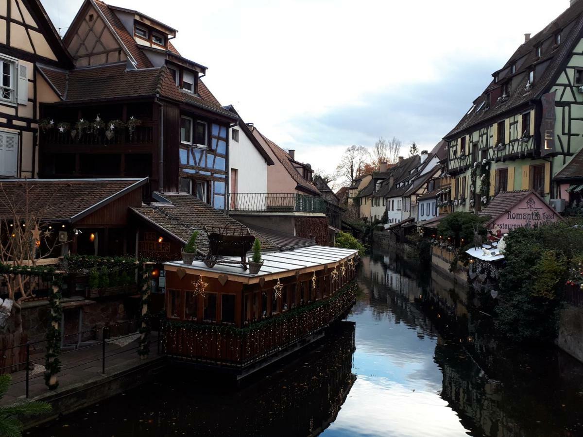 Ferienwohnung Au Chasseur Colmar Exterior foto